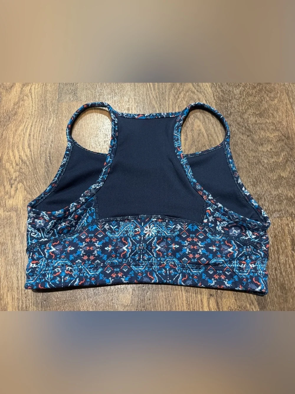Athleta Blue Exhale Geometric Floral Strappy Back Sports Yoga Bra Size Small